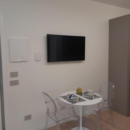 Ferienwohnung Monolocale Cairoli 18 Fiorenzuola dʼArda Exterior foto
