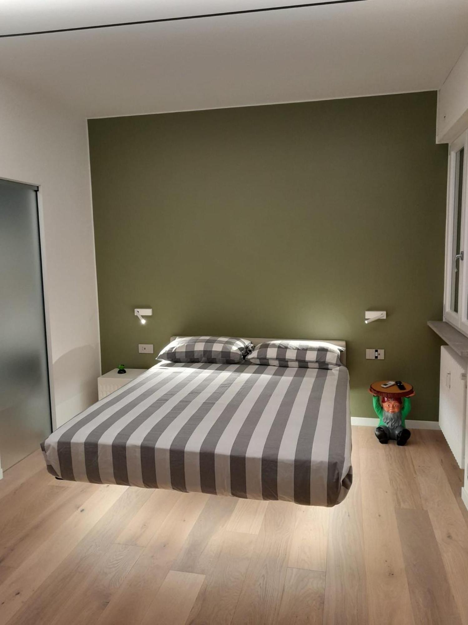 Ferienwohnung Monolocale Cairoli 18 Fiorenzuola dʼArda Exterior foto